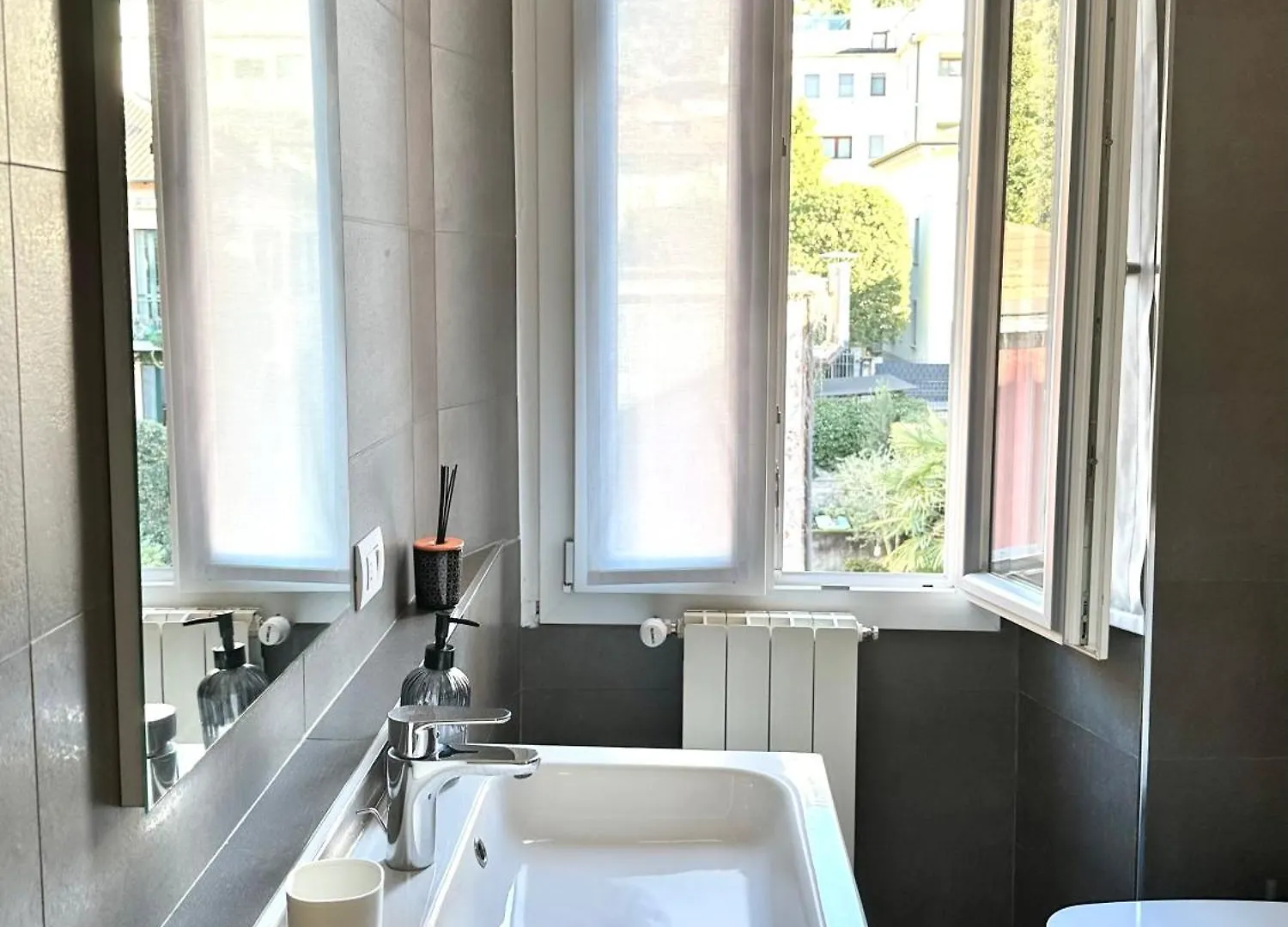 Dimora 6 Apartment Como Italy