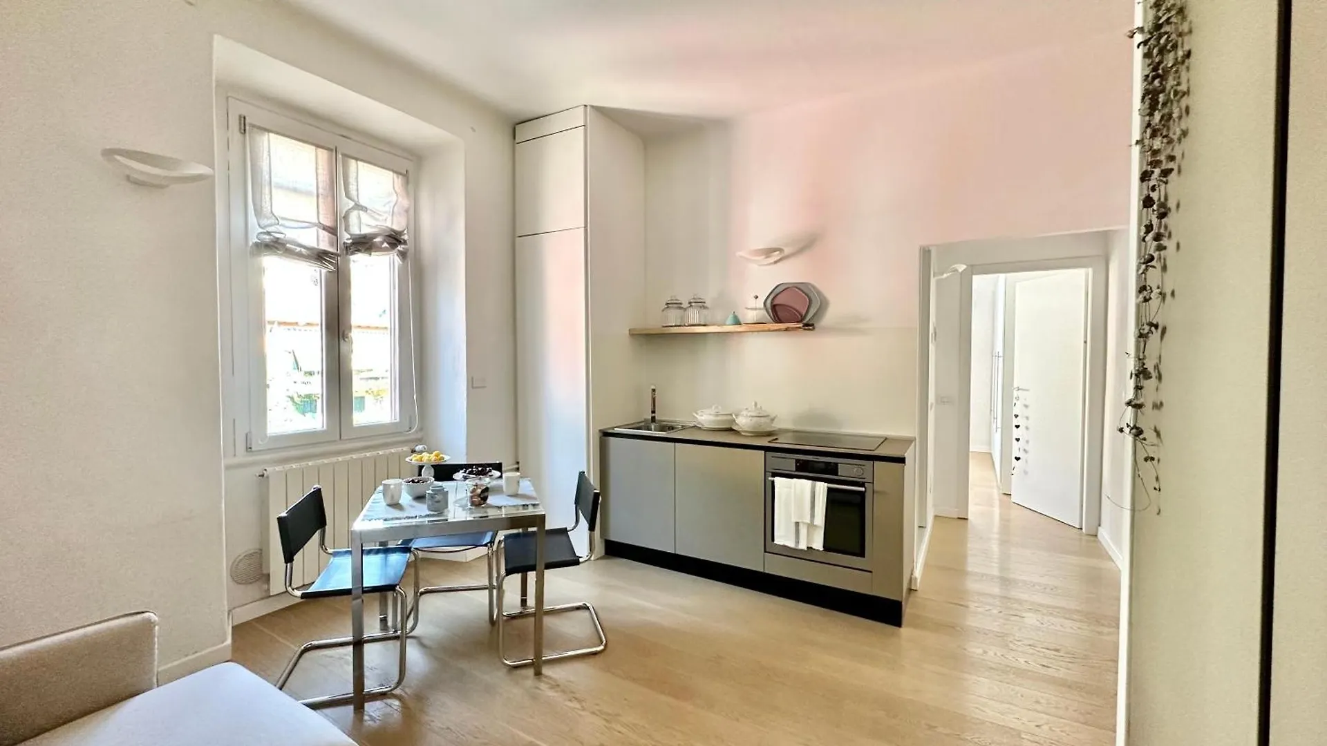 Dimora 6 Apartment Como 0*,  Italy